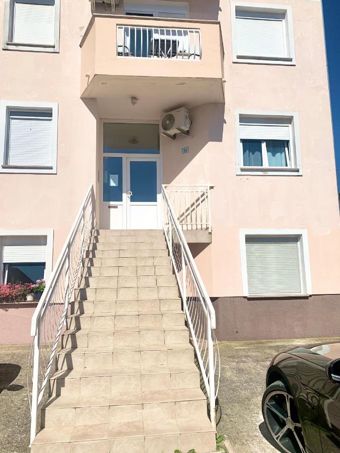 Studio Apartman Bruna-Liznjan, Medulin المظهر الخارجي الصورة